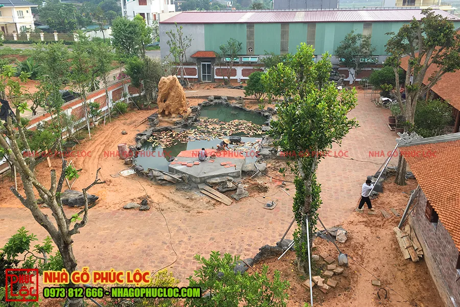 Toàn cảnh thi công sân vườn nhà gỗ