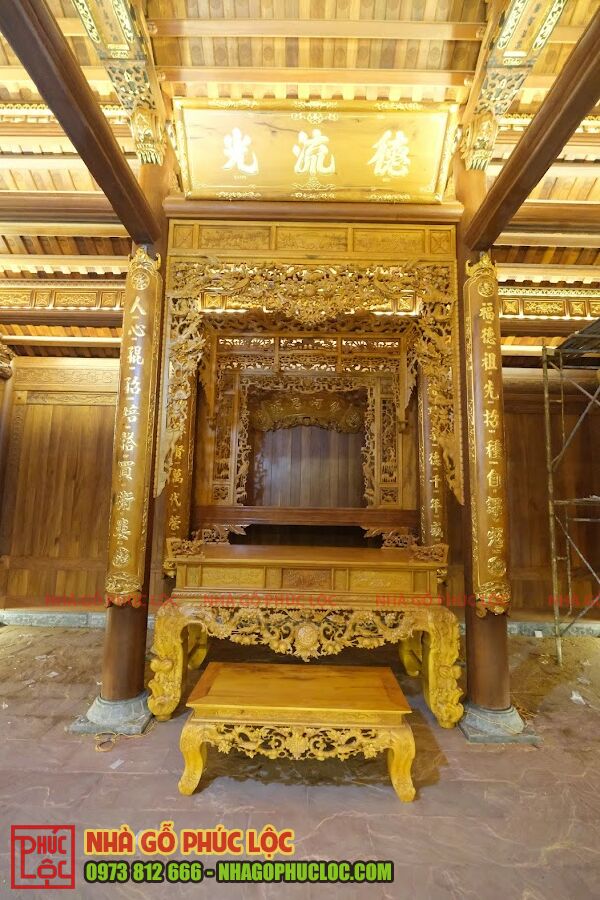 Gian thờ nhà gỗ 3 gian