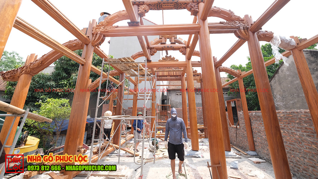 Lắp dựng nhà gỗ 5 gian 2 buồng gói tại Vĩnh Phúc 13