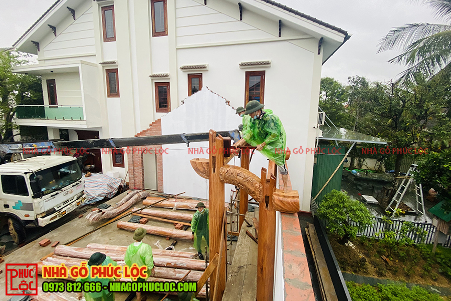 Lắp dựng nhà gỗ 3 gian tại Nghệ An 
