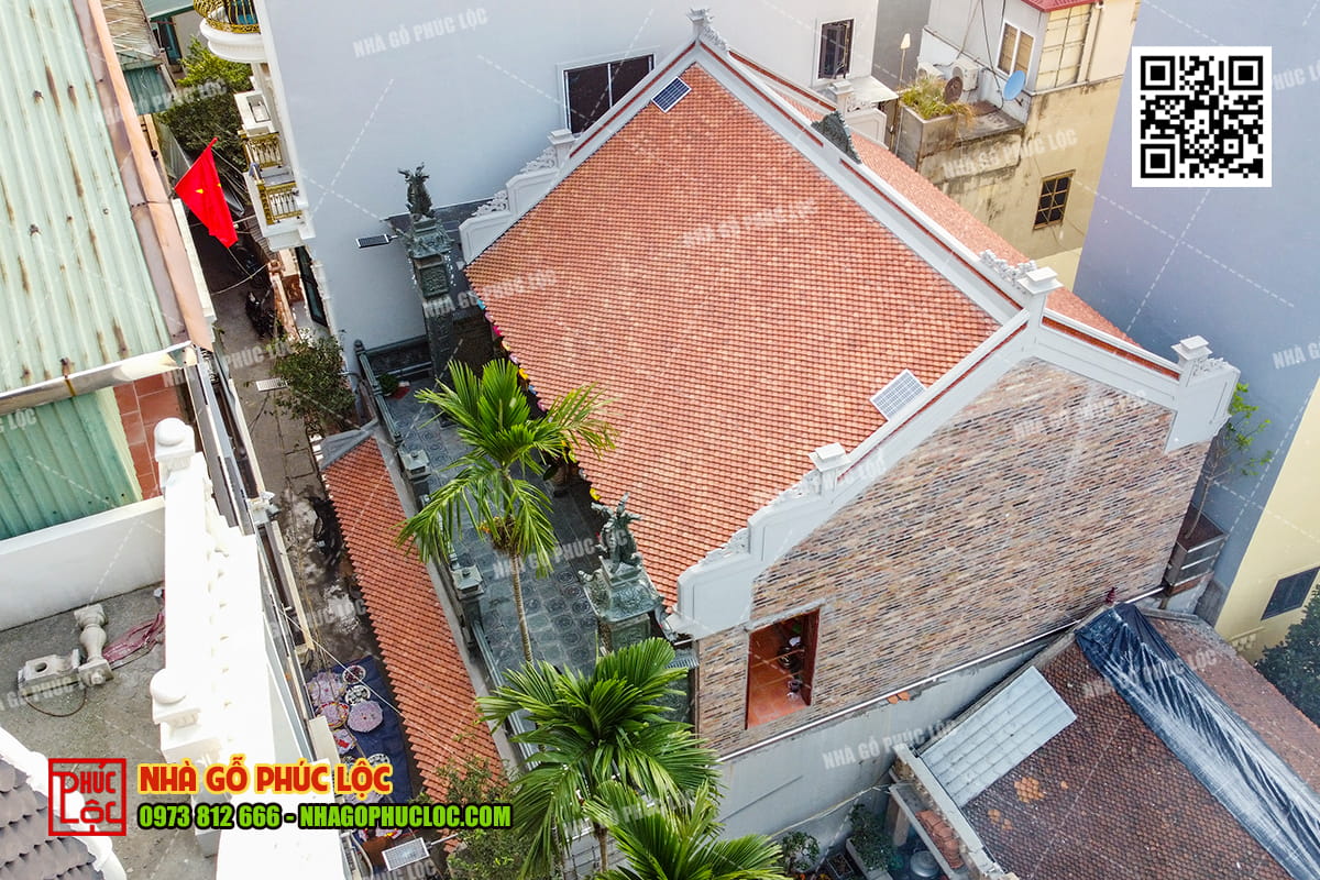 Tổng thể ngôi nhà gỗ lim lào 3 gian