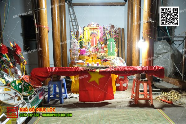 Cat-noc-nha-go-3-gian-co-hau-cung-1