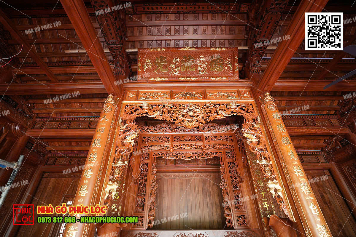 Nha-go-3-gian-co-cot-hien-bang-da-13