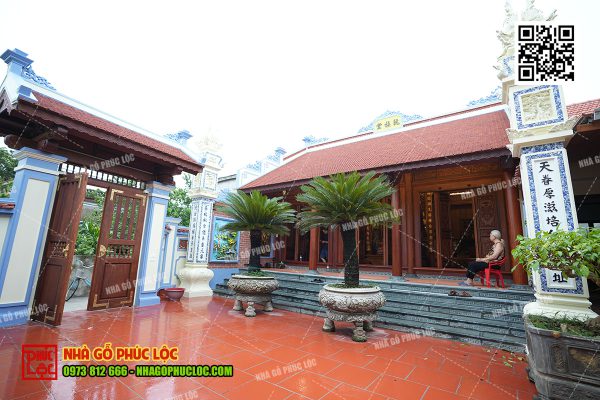 Nha-go-3-gian-co-hau-cung-7