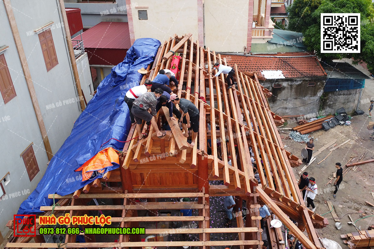 Cat-noc-nha-go-3-gian-4-mai-6
