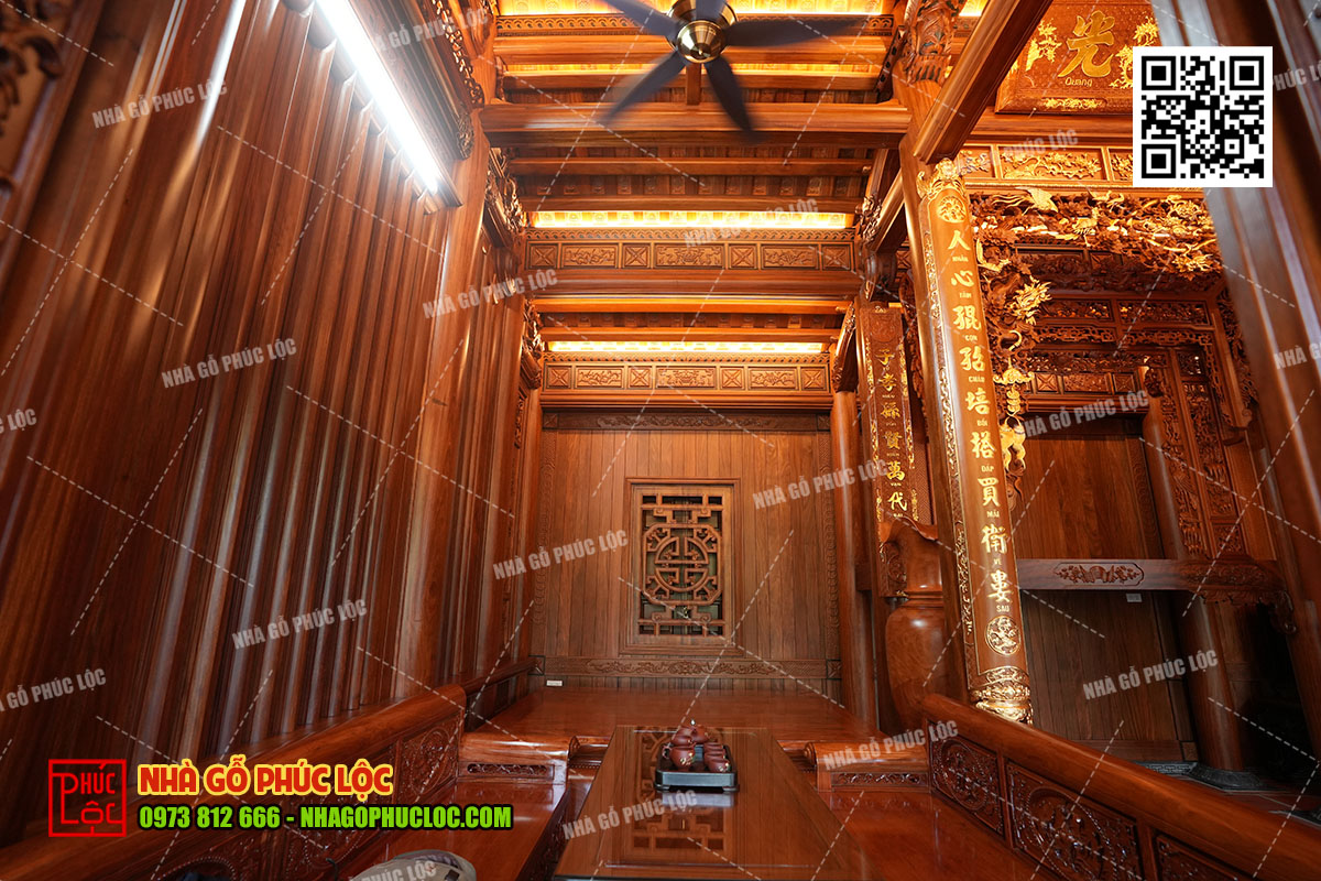 Nha-go-3-gian-co-cot-hien-bang-da-18