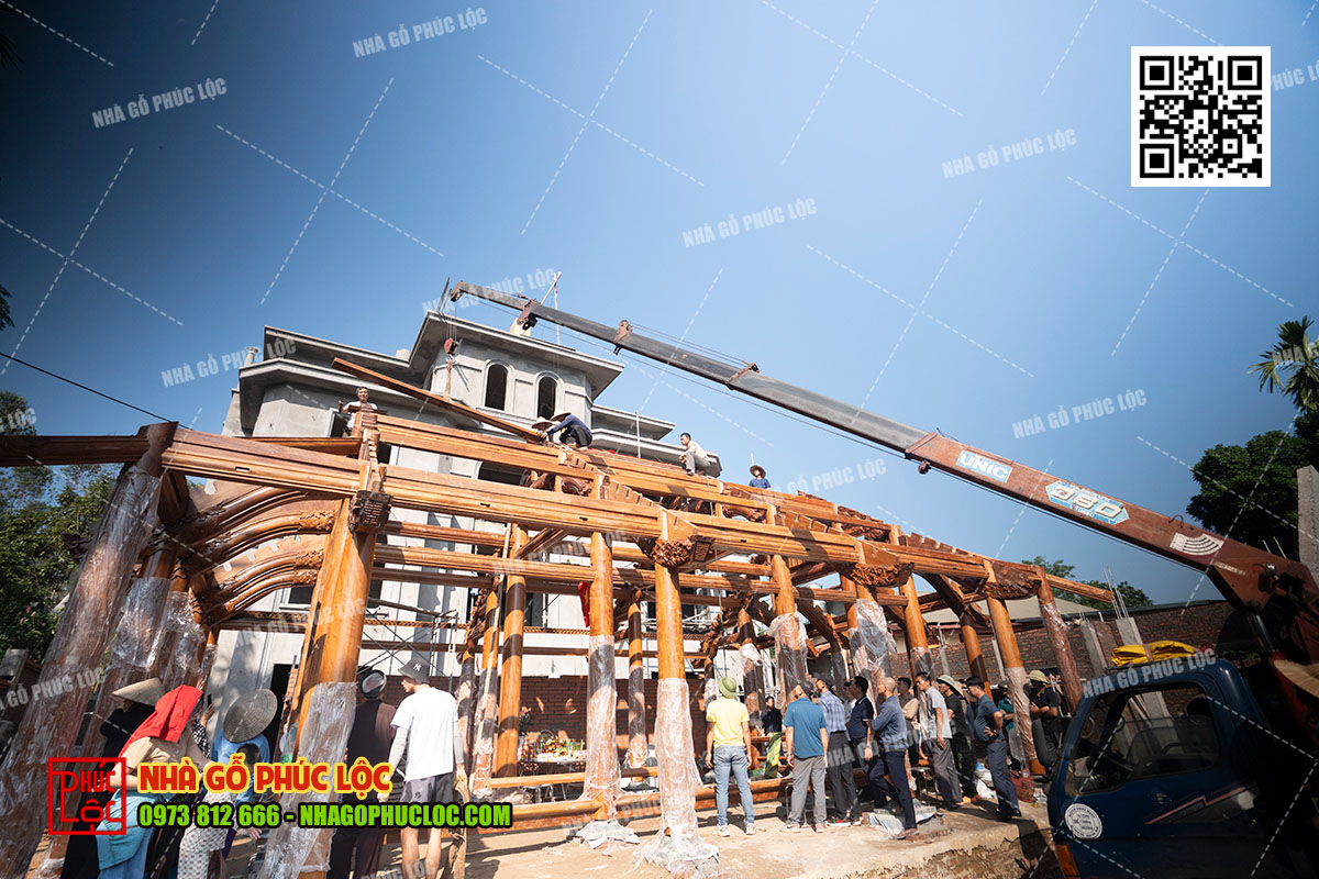 Cat-noc-nha-go-3-gian-4-mai-11