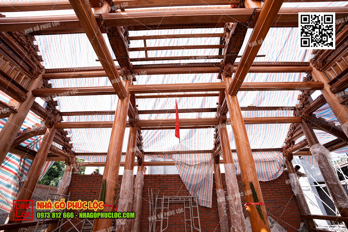 Cat-noc-nha-go-3-gian-4-mai-3