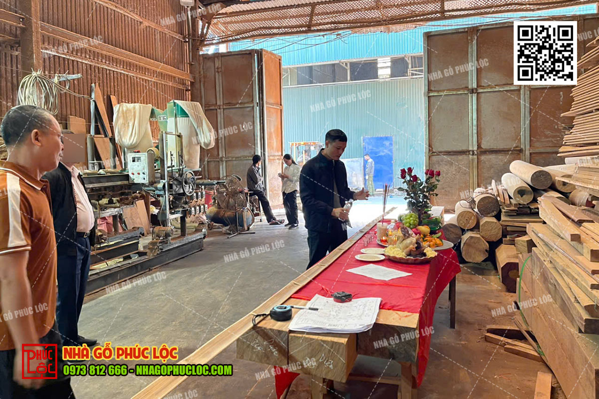 Nha-go-3-gian-22-cot-7