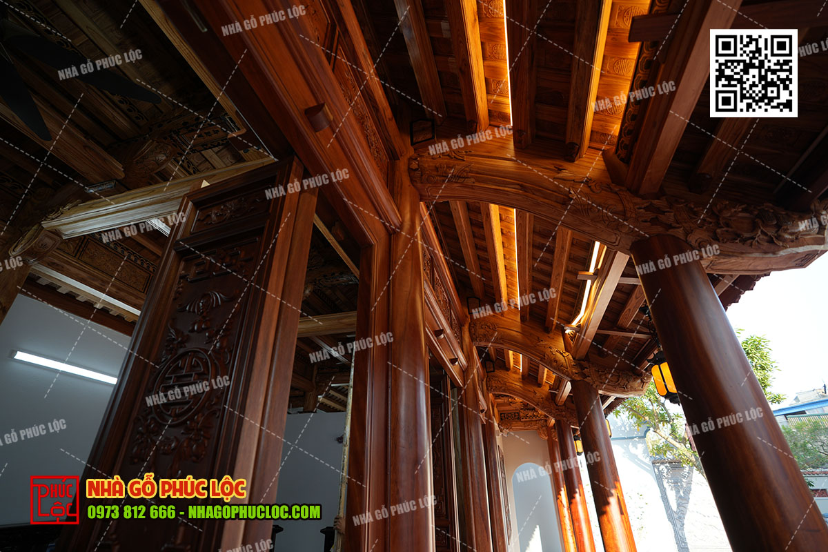 Nha-go-3-gian-co-cot-hien-bang-da-17