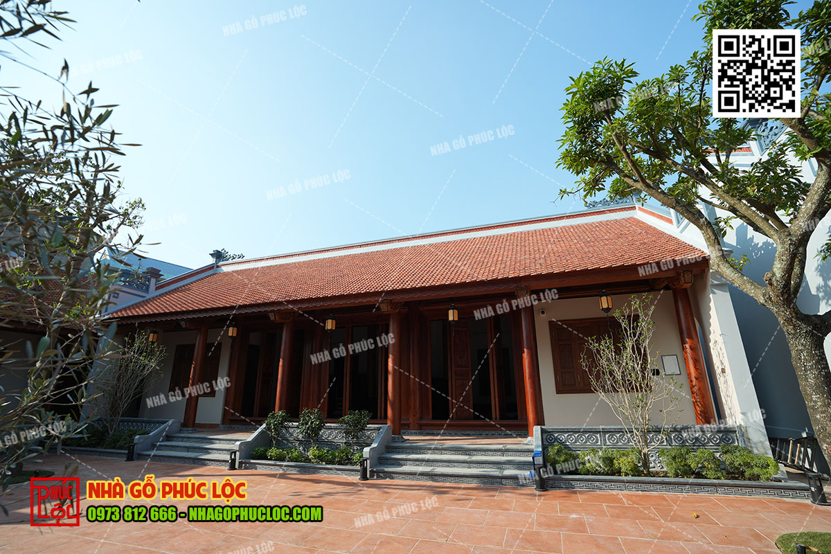 Nha-go-3-gian-co-cot-hien-bang-da-22