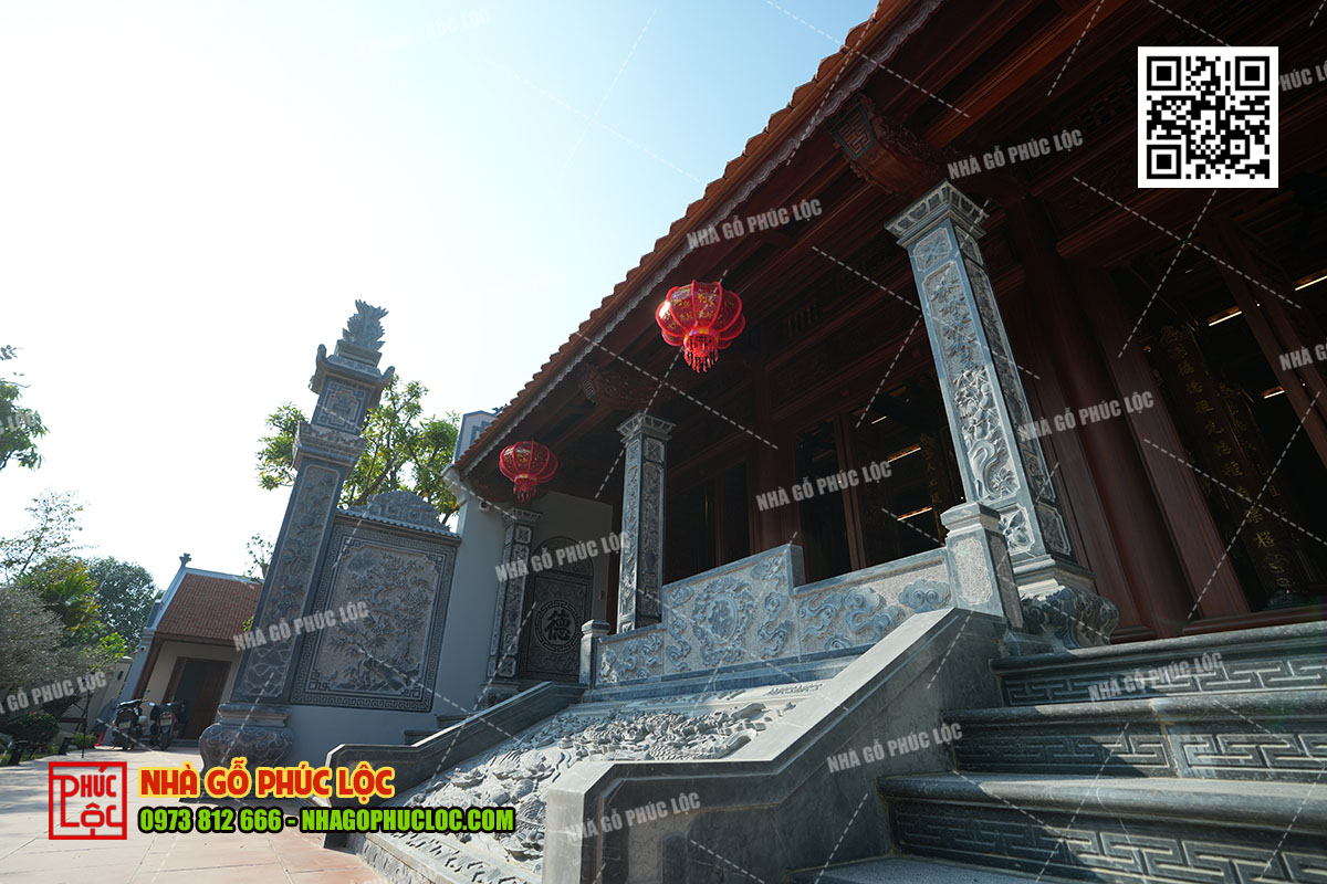 Nha-go-3-gian-co-cot-hien-bang-da-23