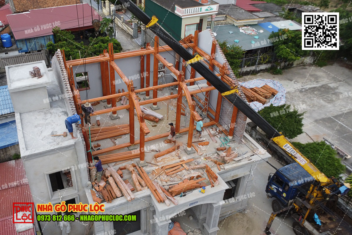 Nha-go-3-gian-go-do-12