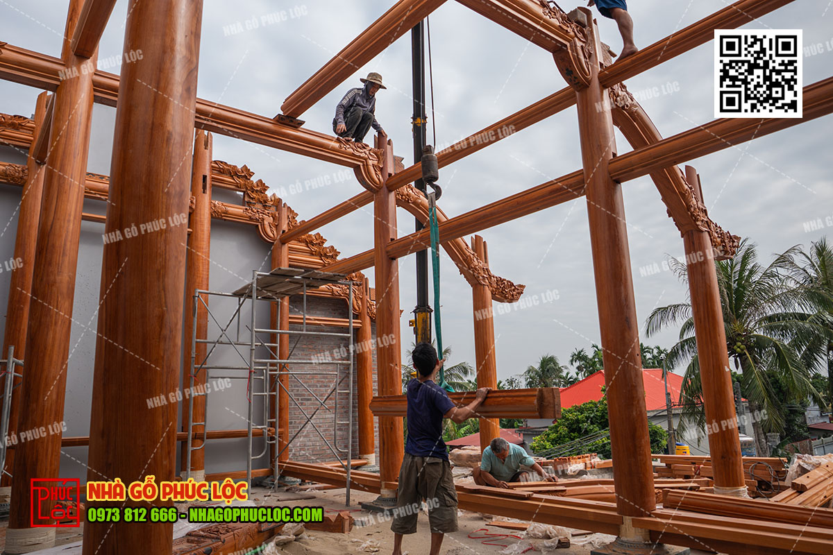 Nha-go-3-gian-go-do-9