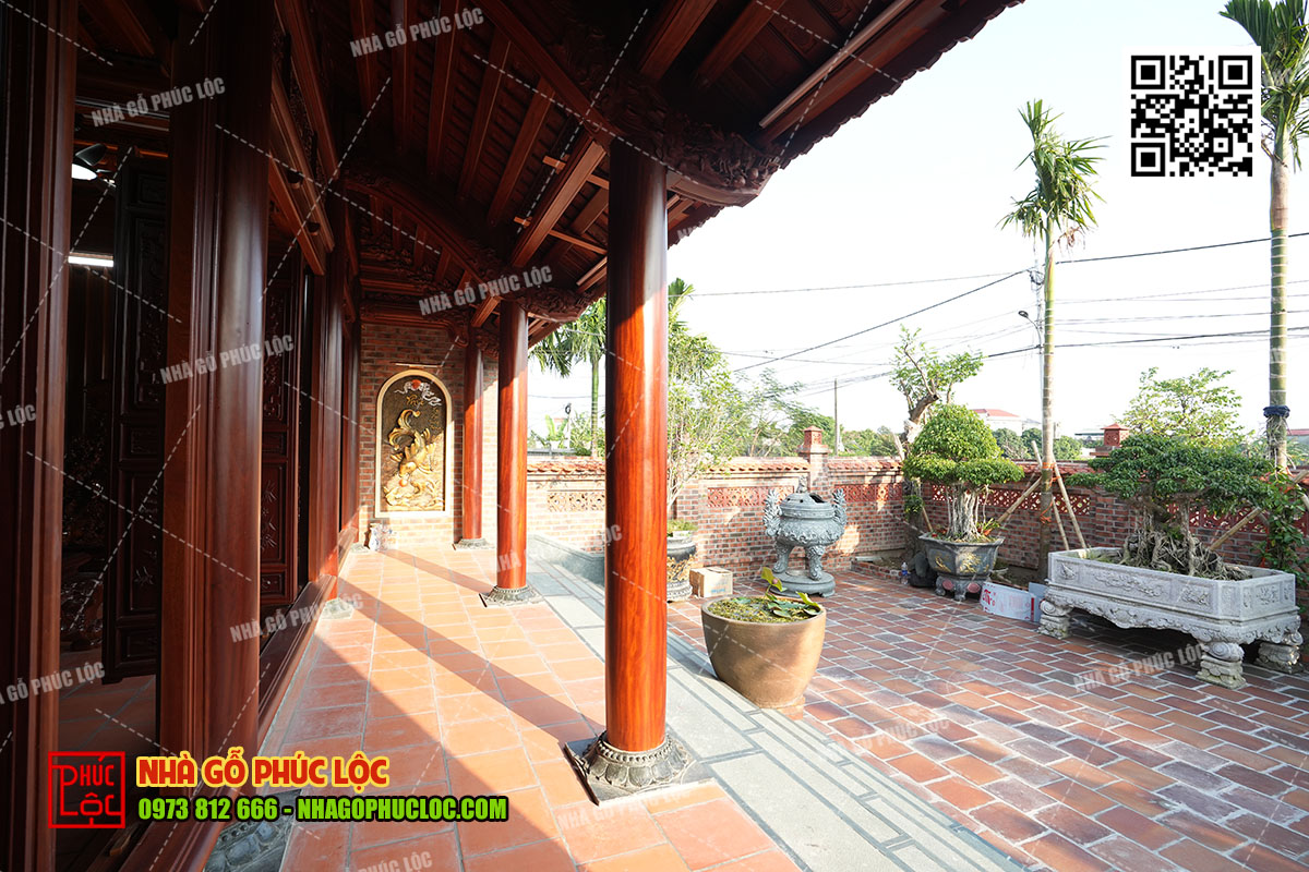 Nha-go-3-gian-22-cot-12