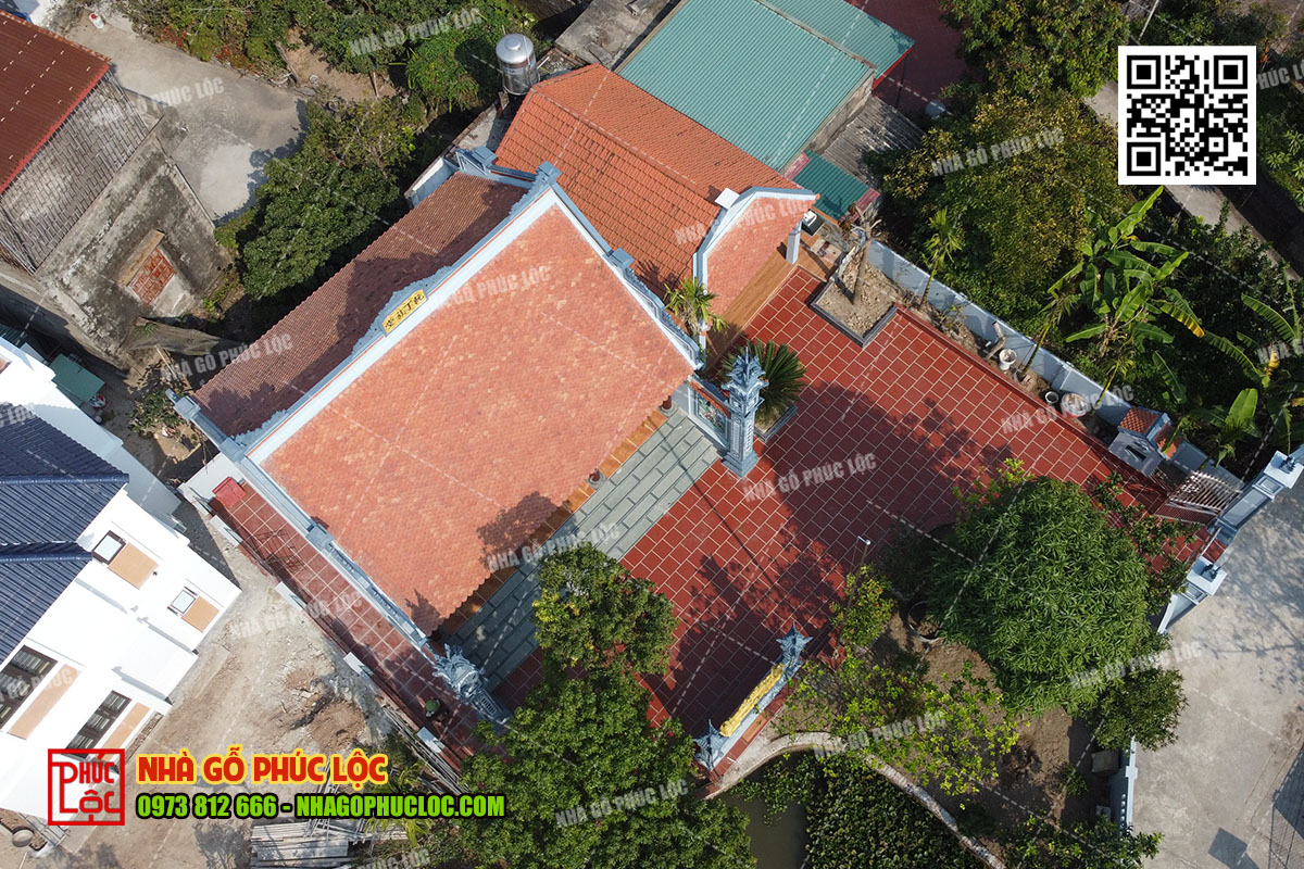 Nha-go-3-gian-co-cot-dong-tru-3