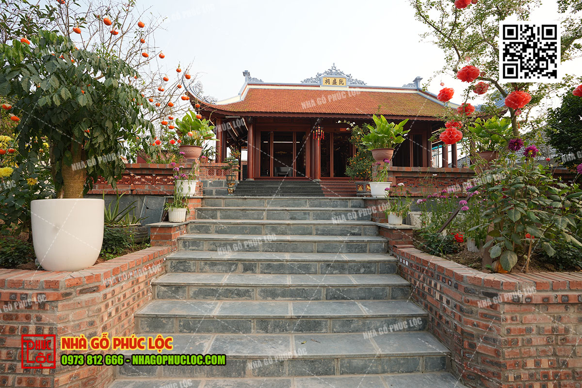 Nha-go-3-gian-4-mai-24