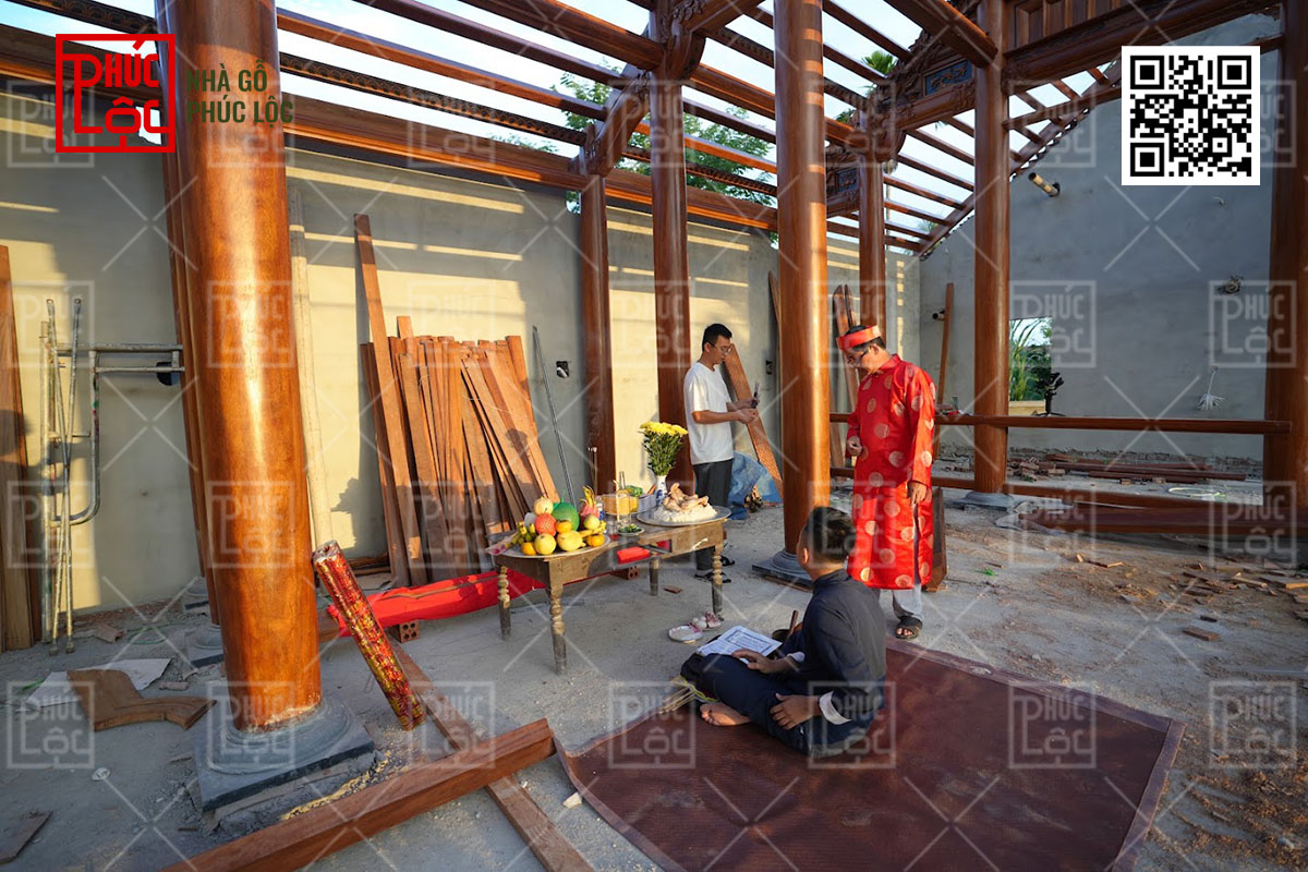 Lap-dunng-va-cat-noc-nha-go-5-gian-1